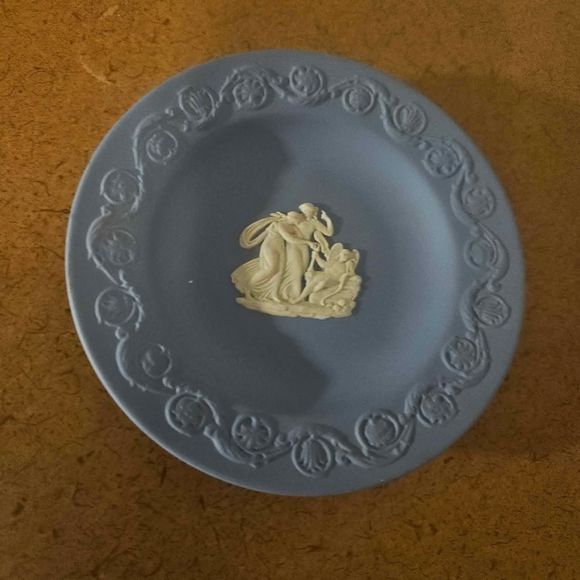 Wedgewood Blue Jasperware Trinket Dish - Picture 1 of 5